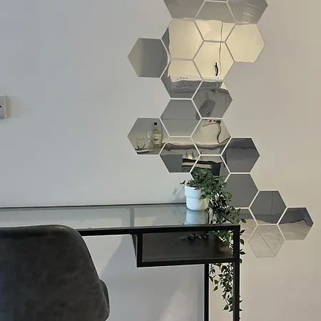 East & West Appartement