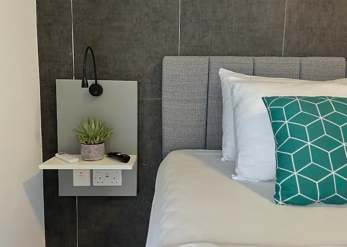 East & West Apartament *